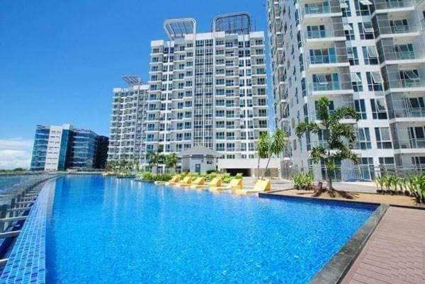 The Mactan Town Lapu-Lapu City Exterior photo