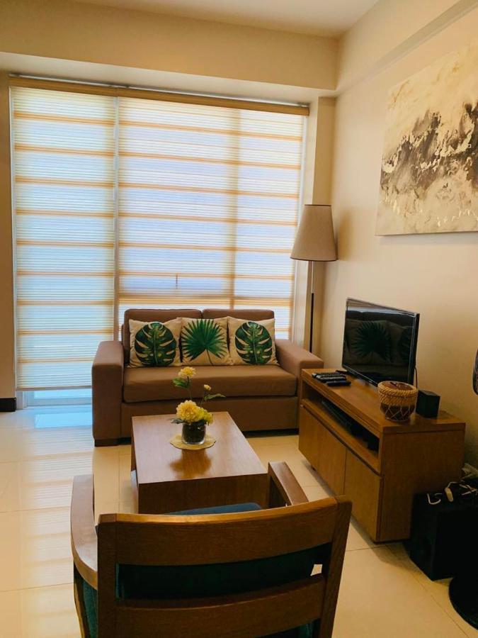 The Mactan Town Lapu-Lapu City Exterior photo